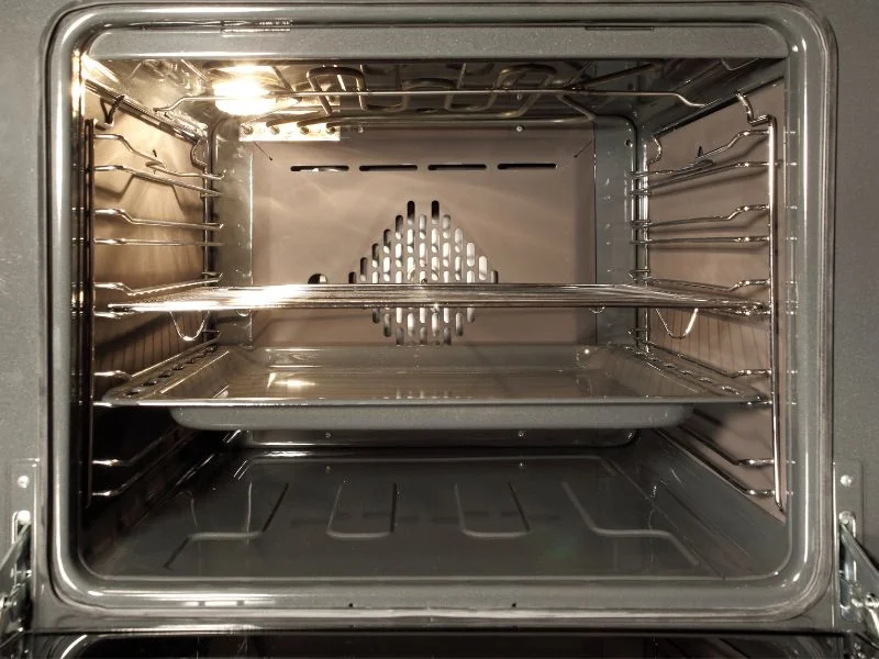 Professionally cleaned single oven